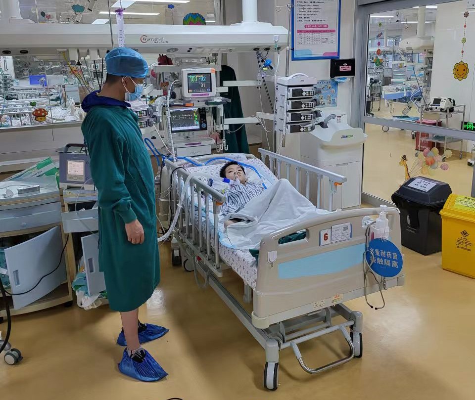 大姚县跨省救护车出租公司